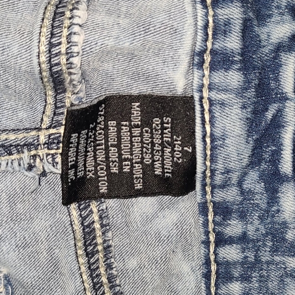 Lot of 3 WOMAN jeans shorts - Picture 3 of 9